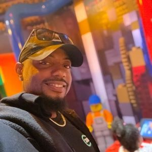 Meet your Posher, Bradley